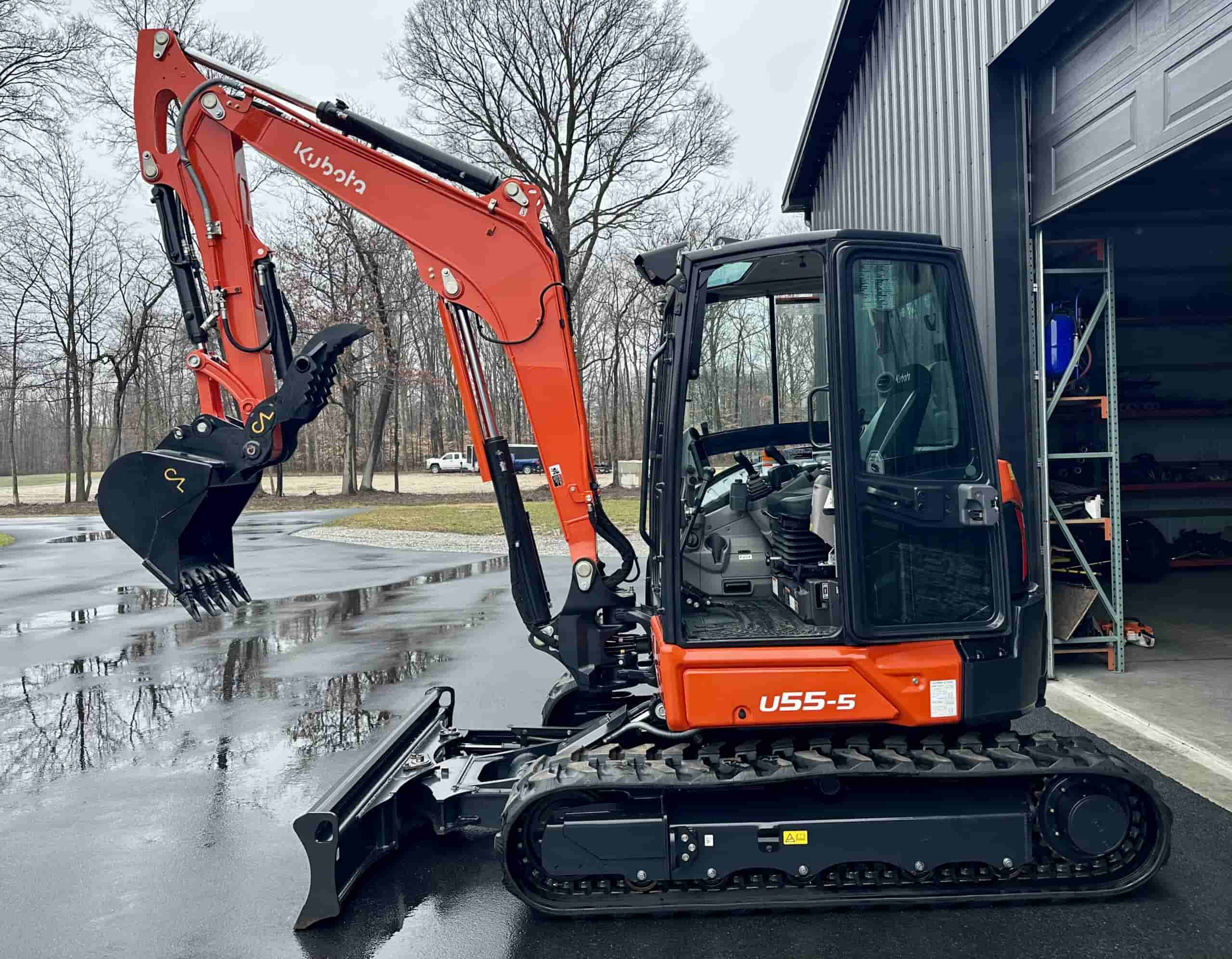 2022 KUBOTA U55-5
